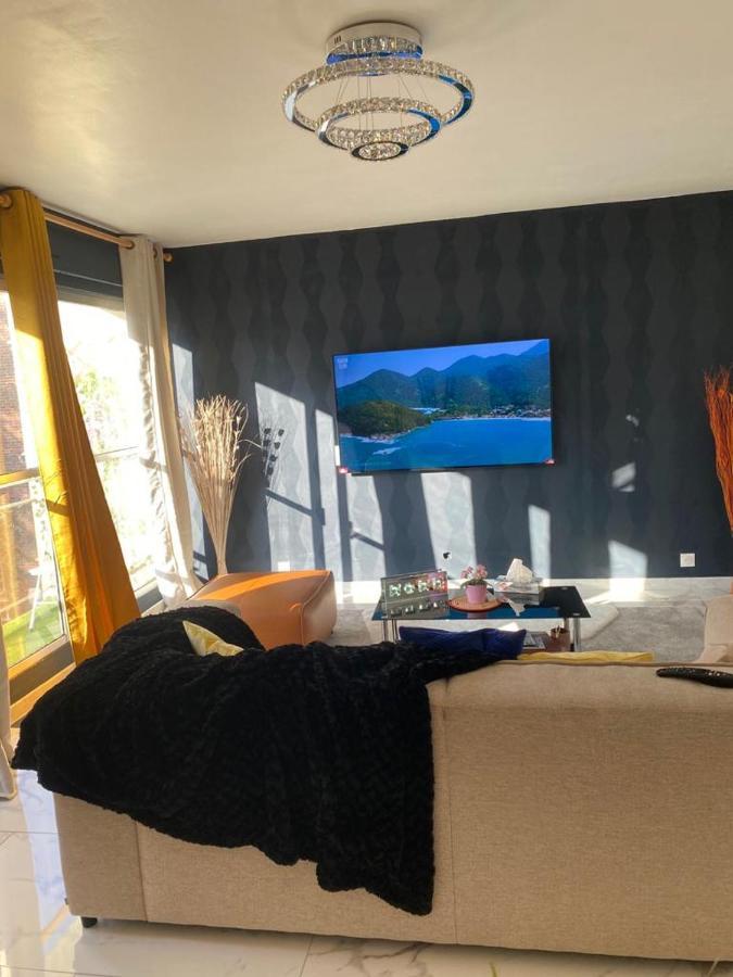 Logement Entier+ Jardin Prive Et Parking 2Places 鲁昂 外观 照片