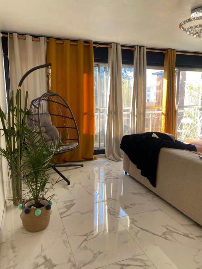 Logement Entier+ Jardin Prive Et Parking 2Places 鲁昂 外观 照片