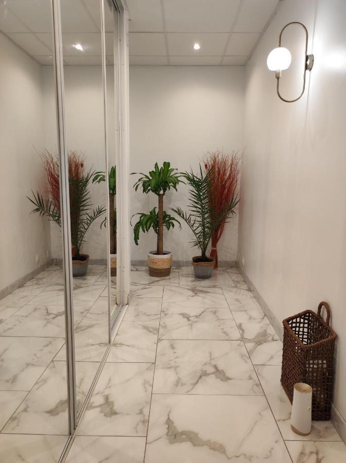 Logement Entier+ Jardin Prive Et Parking 2Places 鲁昂 外观 照片